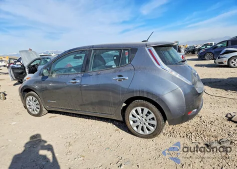 2015 Nissan Leaf S z USA, uszkodzony, nr VIN 1N4AZ0CP2FC327743